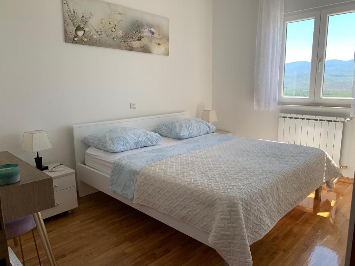 Villa Duje Trilj ภายนอก รูปภาพ